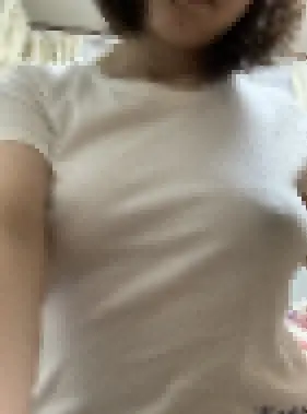 ガールズチャット　おすすめの女性